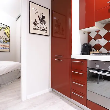 Apartment Delizioso Tra Navigli E Mm Sant'agostino Milan